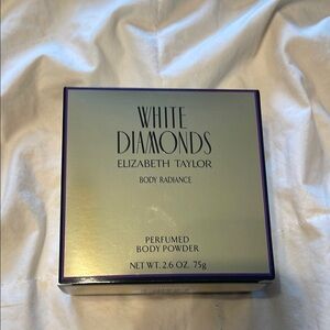 White Diamonds Perfumed Body Powder